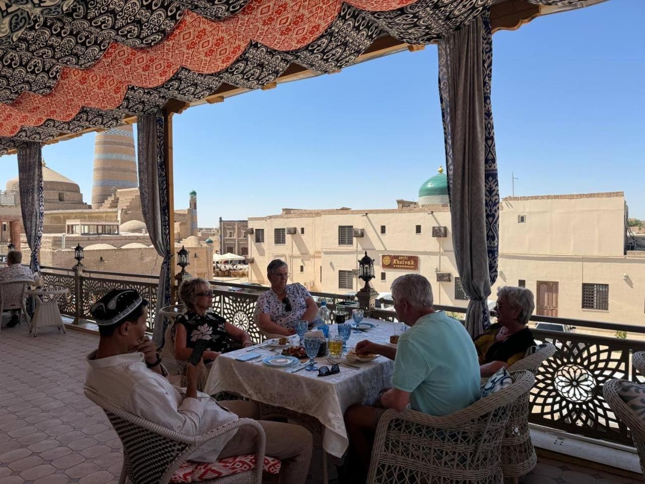 Khiva Minor Hotel Bagian luar foto